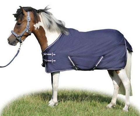 Turnout rug with fleece lining